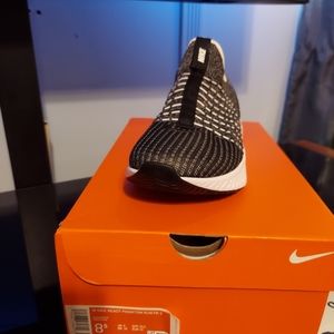 Nike 8.5 brand new